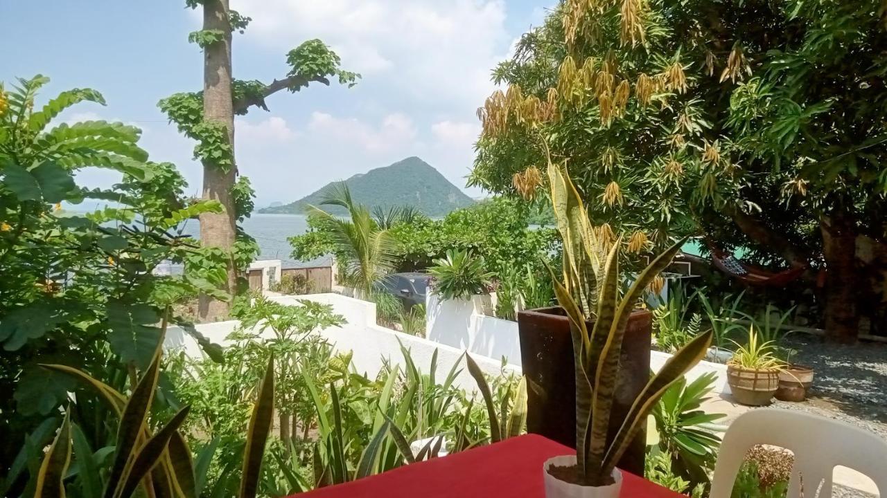 Baywalk Suites Batangas Laurel Extérieur photo