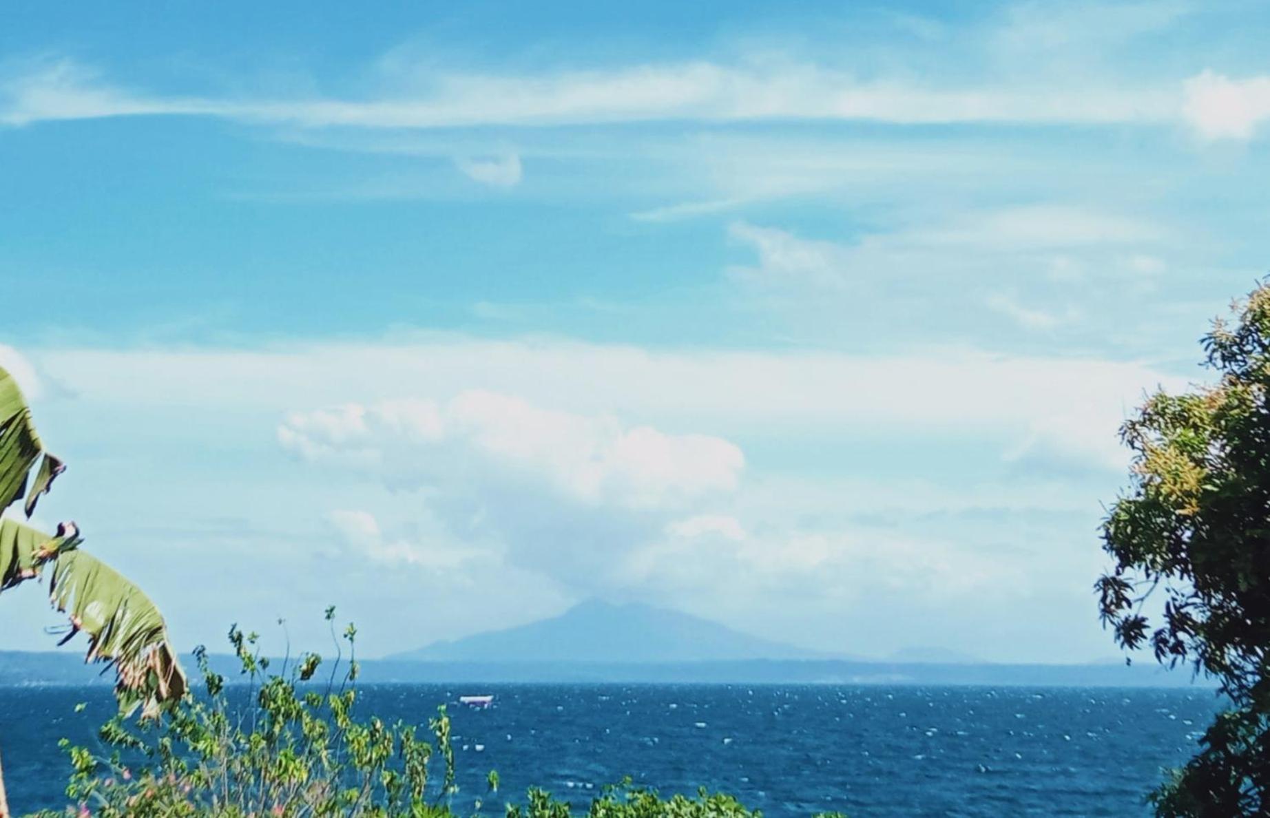 Baywalk Suites Batangas Laurel Extérieur photo